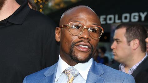 Floyd Mayweather Gets Trolled by 50 Cent After .